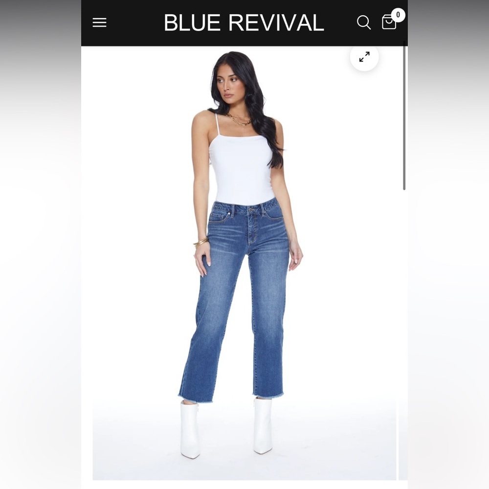 Blue Revival 
QUINN MID RISE STRAIGHT JEAN IN BORA BORA